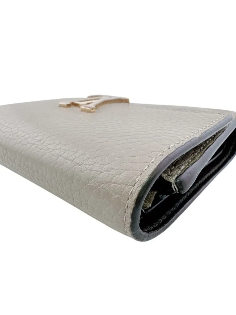 Louis Vuitton Compact Wallet Portefeuille Capucines Trifold